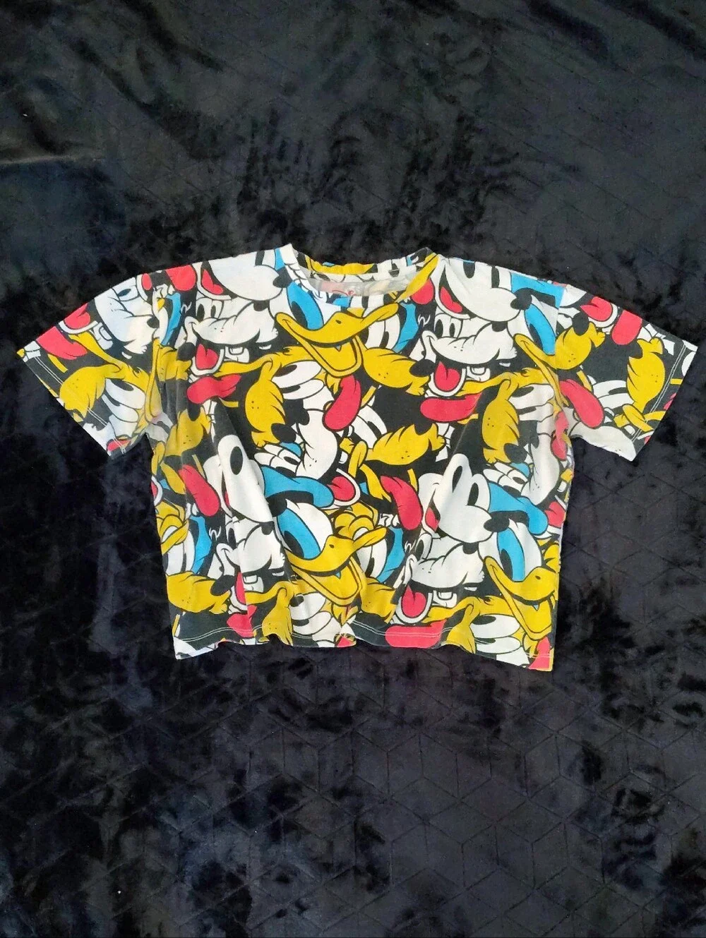 Disney Y2K Mickey Mouse & Friends‎ All Over Printed Cropped TShirt XXL Colorful